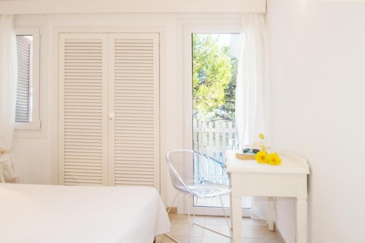 3 Bedrooms Apartment