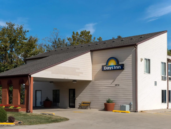 Days Inn By Wyndham Springfield