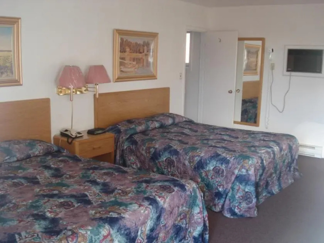 Satelite Motel