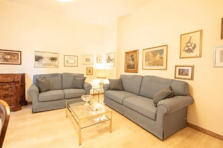 3 Bedrooms Apartment
