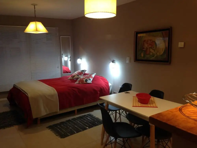 Comfortable Apartment w Great Location