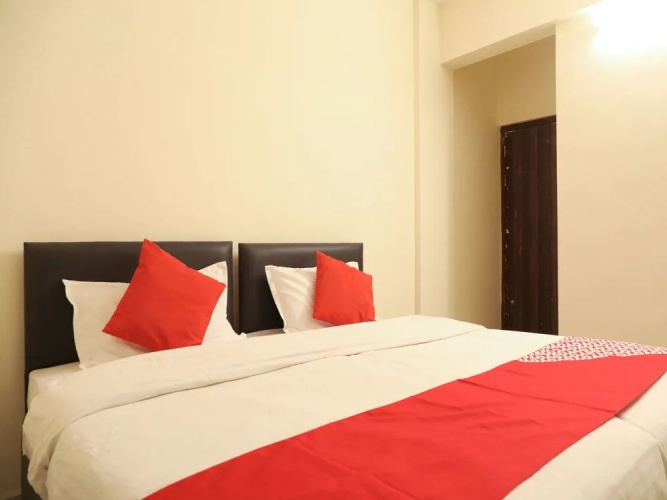OYO 23431 Ocsa Inn