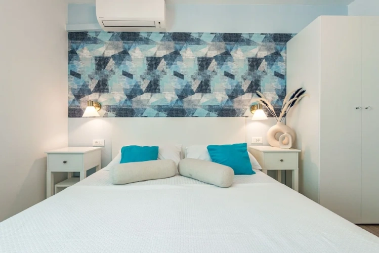 1 Bedroom Apartment with balcony