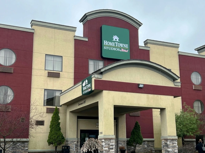 HomeTowne Studios & Suites Washington