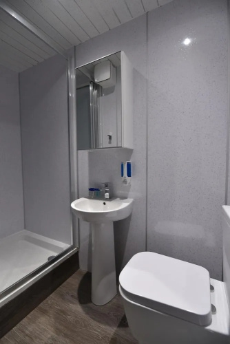 First - Slateford House Apartment