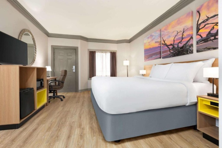 Standard room