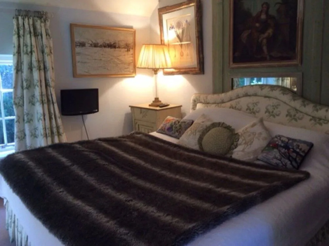 Bridge Cottage B & B