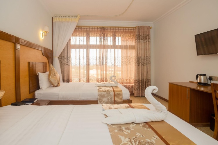 Standard Twin room