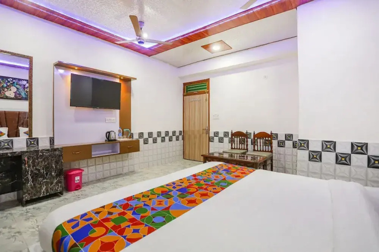 Fabexpress Dau Ji Residency
