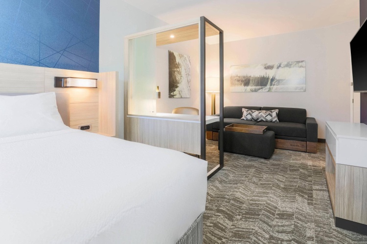 Double Suite