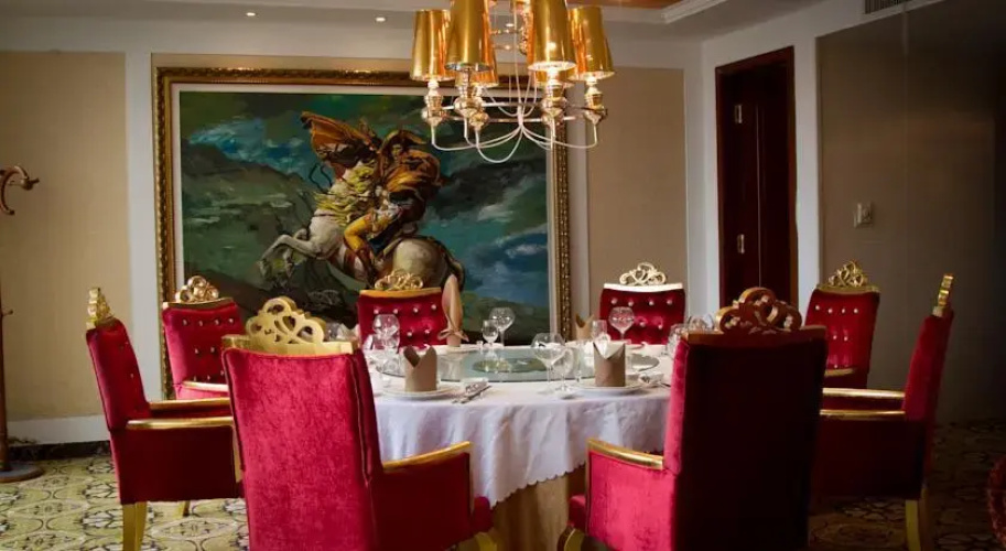 Pu'er Jingland Hotel