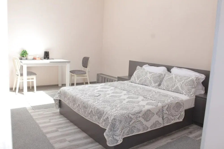 Avtoteh Hotel