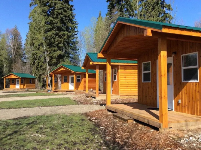 Tete Jaune Lodge