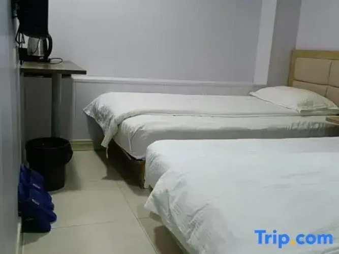 Economy Twin room