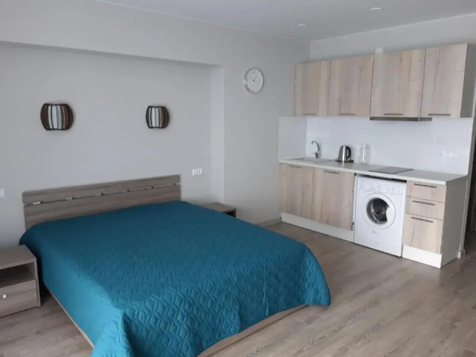 Green Line Apartment
