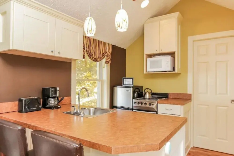 The Oriole - Studio Apartment, Sleeps 2