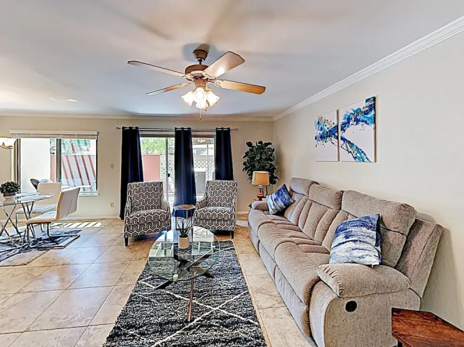 3600 Scottsdale - 2 Br Condo