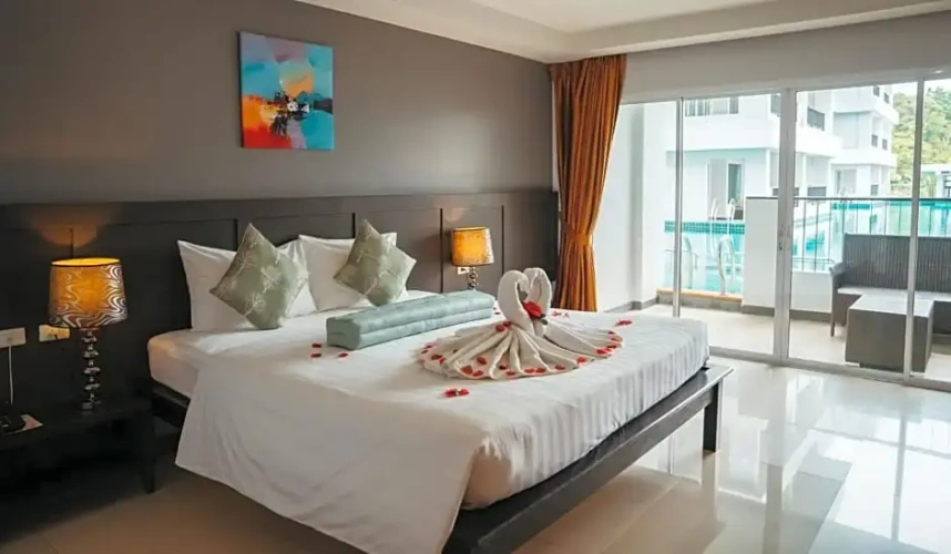 Premier Pool Access Double room