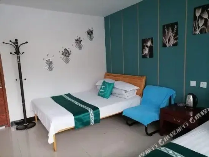 Standard Triple Family room