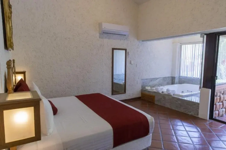 Spa Bath Double Suite