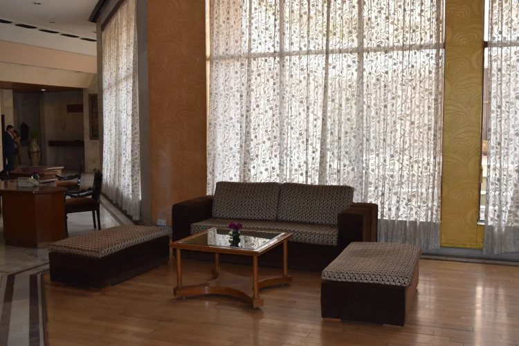 Hotel Samrat