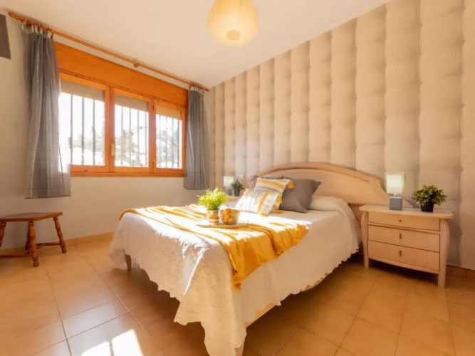 House Juan Deltebre