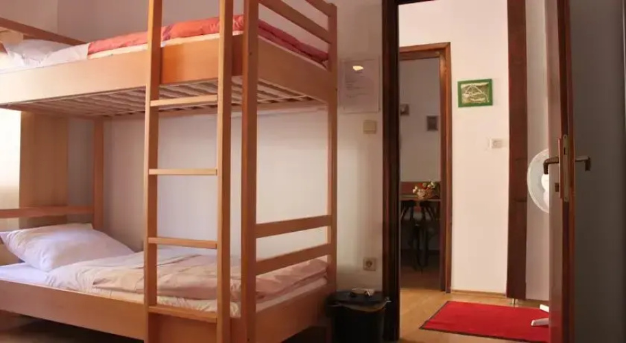 Hostel Barrock