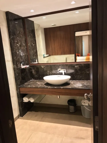 Single Suite