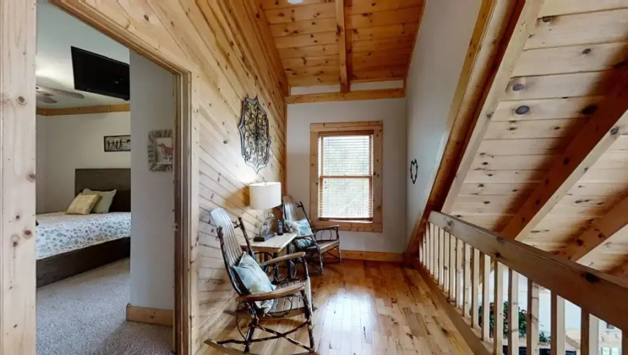 Snail's Pace 4 Bedroom Cabin by Redawning
