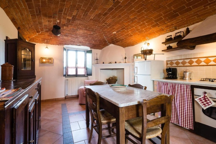 2 Bedrooms Cottage