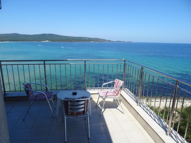 Standard Triple room with panoramic view