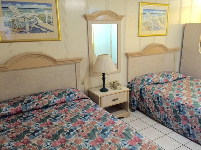 Withlacoochee Motel