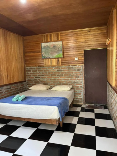 Muaro Beach Bungalow