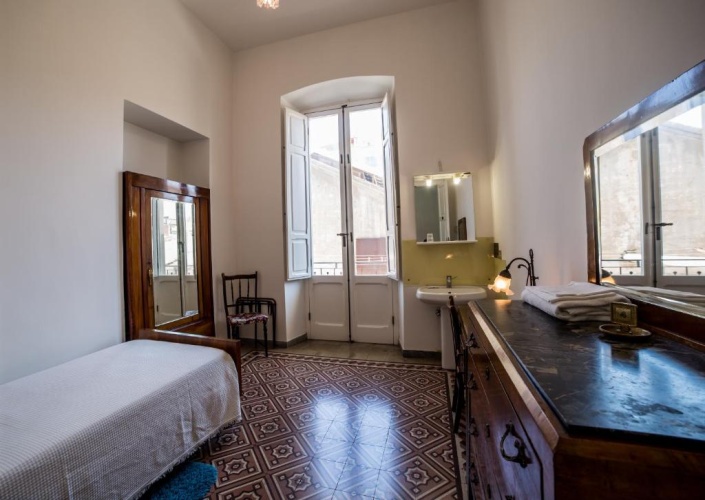 Economy Single room with balcony and with view