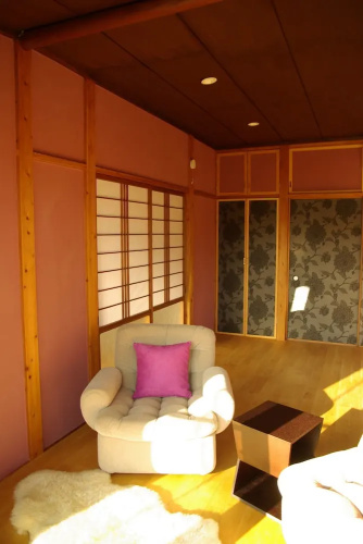 Den House
