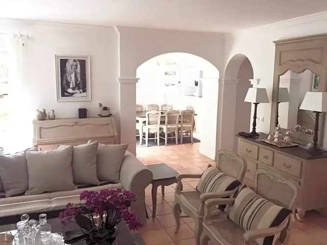 Le Mas De Grimaud
