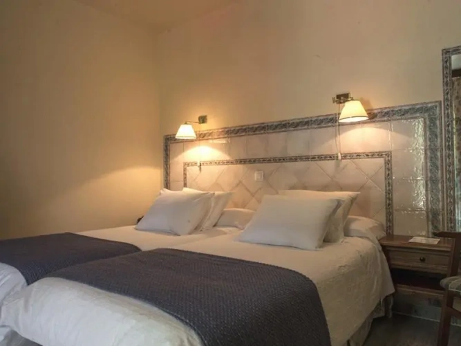 Standard Twin room with view