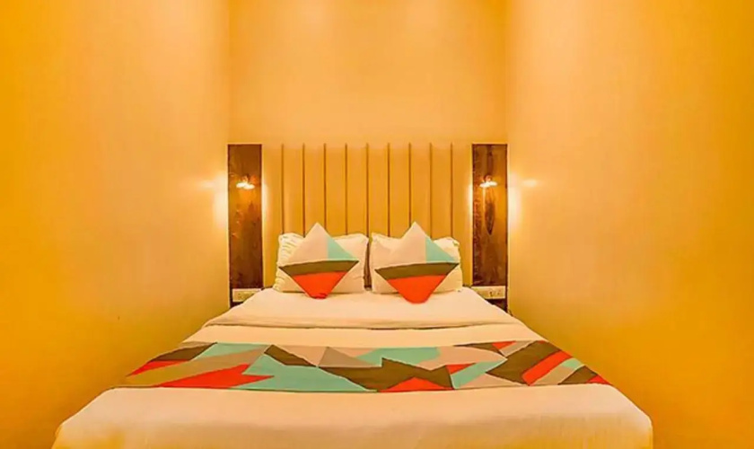 Fabexpress Gateway Inn