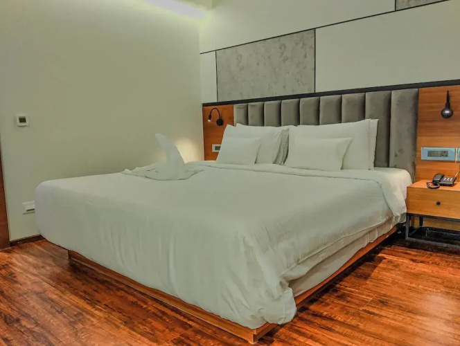 Hotel Noah Spire