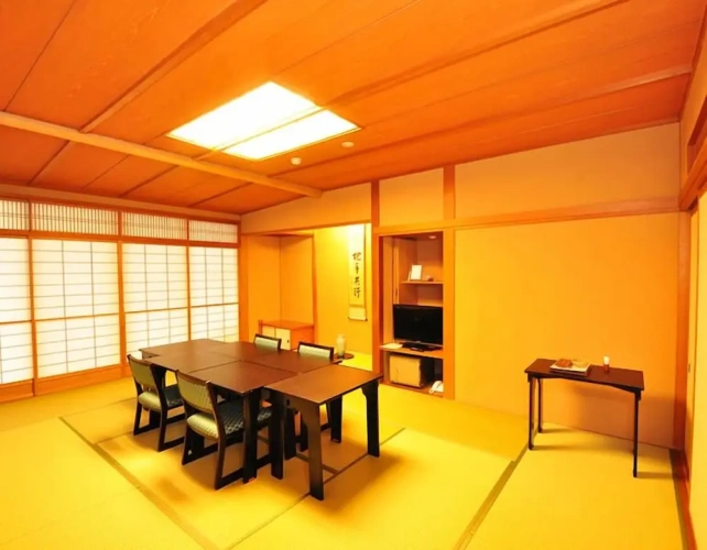 Comfort room