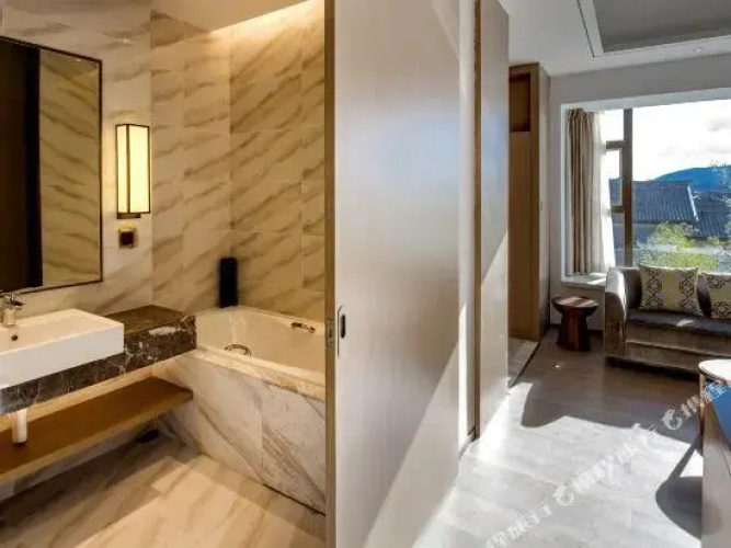 Lijiang M hotel