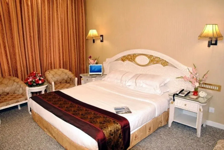 Mando Hotel