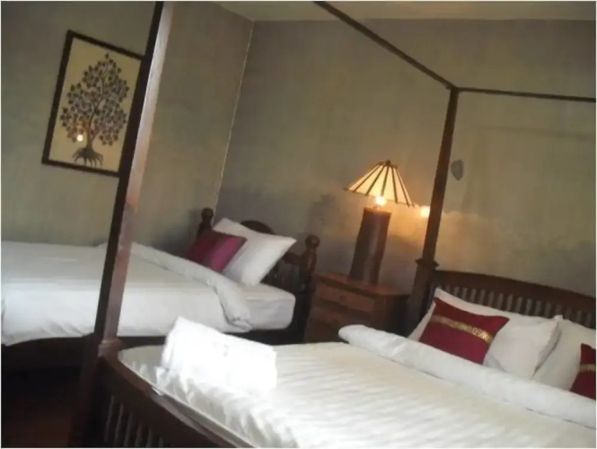 Ban Chomna Resort