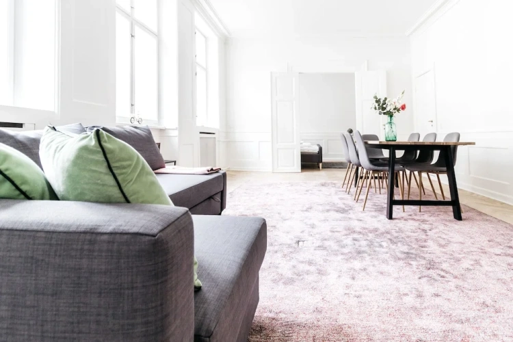 3 Bedrooms Apartment