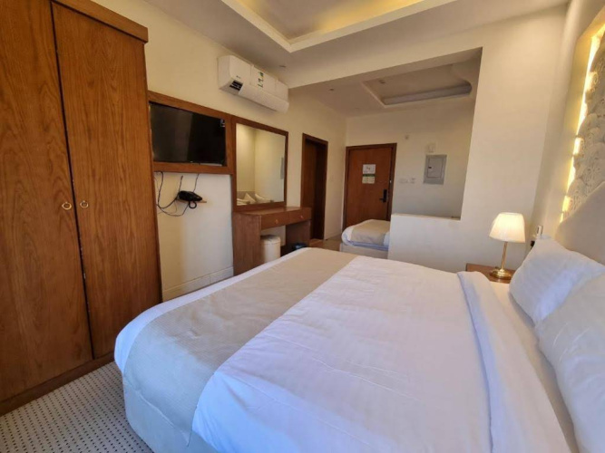 Avene Hotel