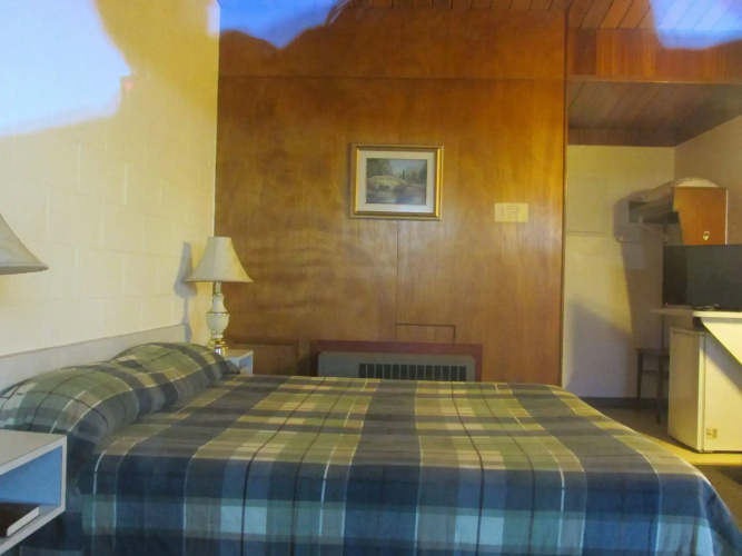 Ace Crown Motel