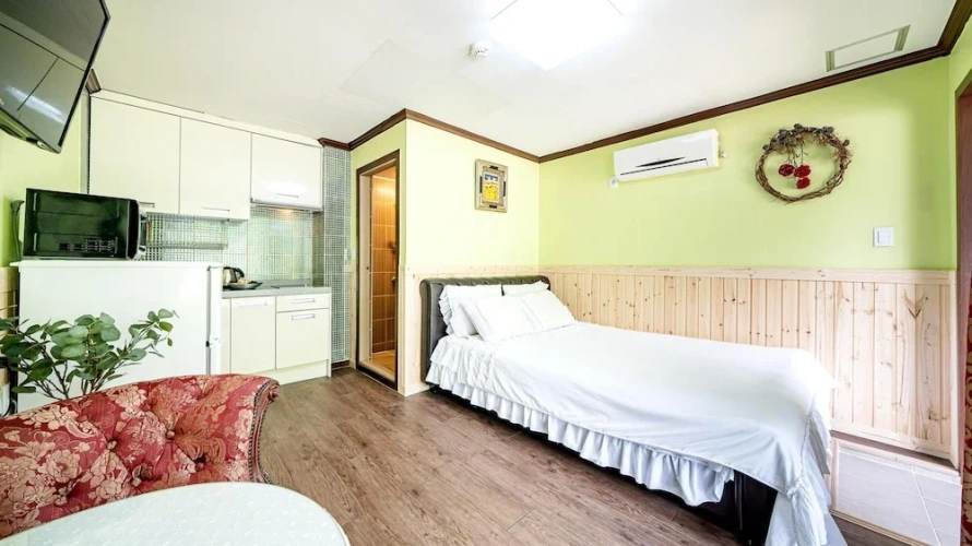 Guest rooms