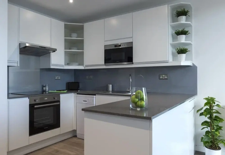 2 Bedrooms Basement Apartment