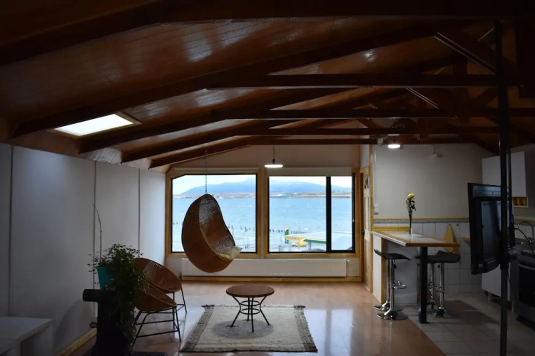 Apartment with balcony