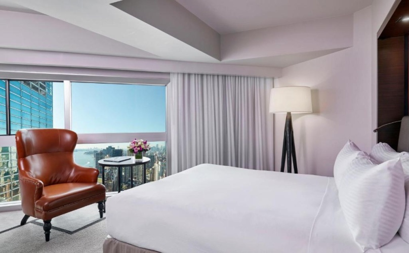 Double room with city view